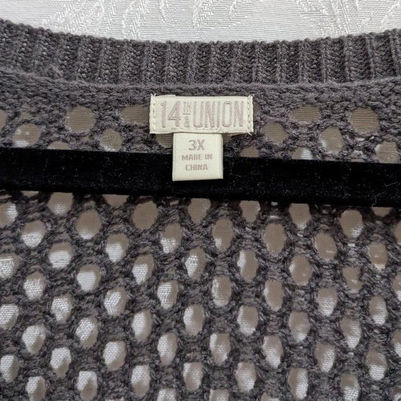 Fishnet Knit V-Neck Sweater Tunic 3X Charcoal Gray Gothic Punk Cozy Layering - Picture 3 of 4